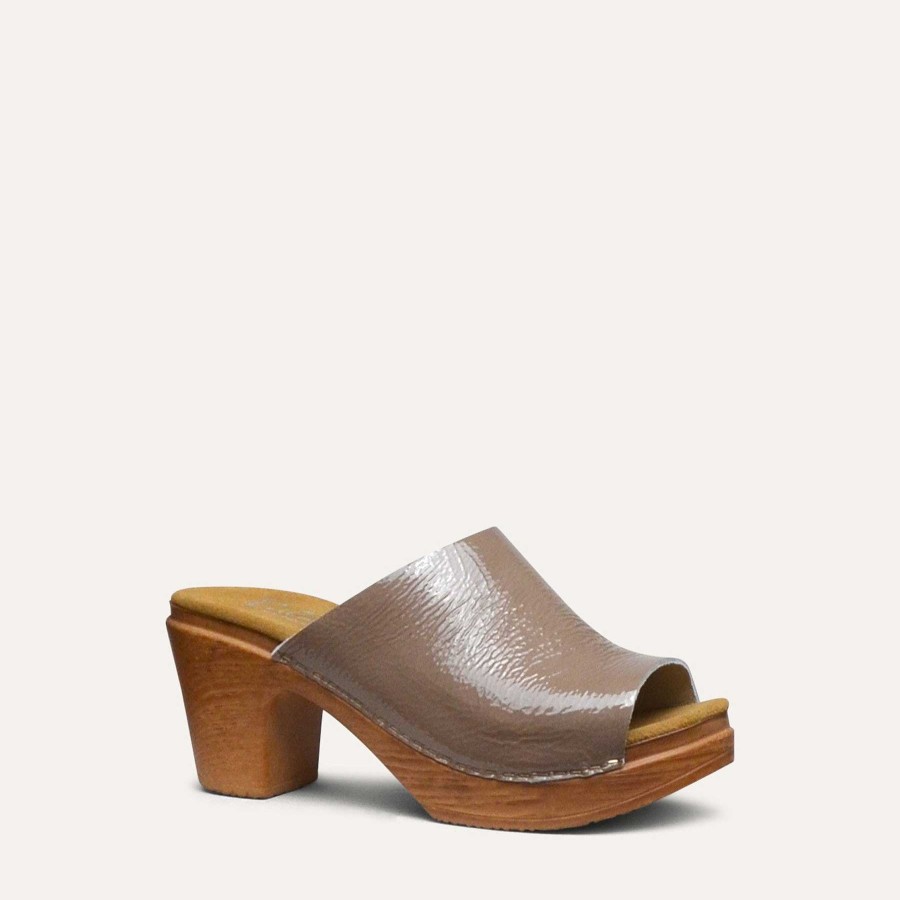 Mjuka Traskor Med Hog Klack Calou | Frida Clog Patent Beige