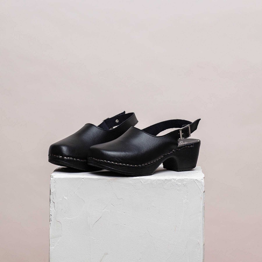 Traskor Pa Jobbet Calou | Lilja Clog Black